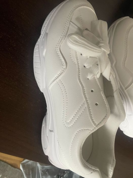 Pantofi sport dama, noi marimea 38