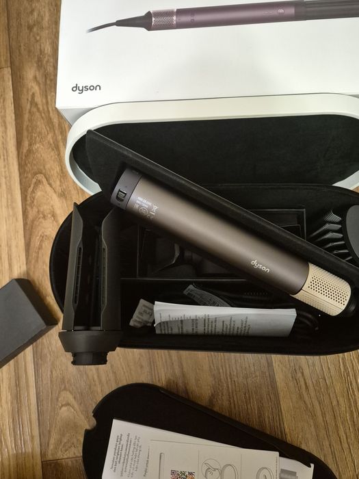 Стайлер Dyson Coanda 2x. Есть торг