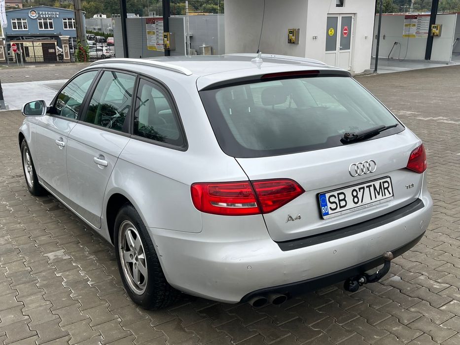 Audi A4 2.0TDI 2011 Automat E5