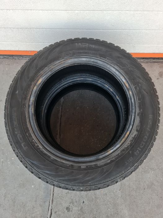 Зимни гуми 2 броя NIKIAN WRD3 165 70 R14 дот 4018