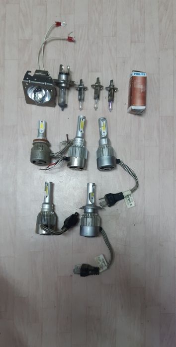 Лампочки на машину 
Лампочки на машину 
Лампочки на машину 
Лампочки н