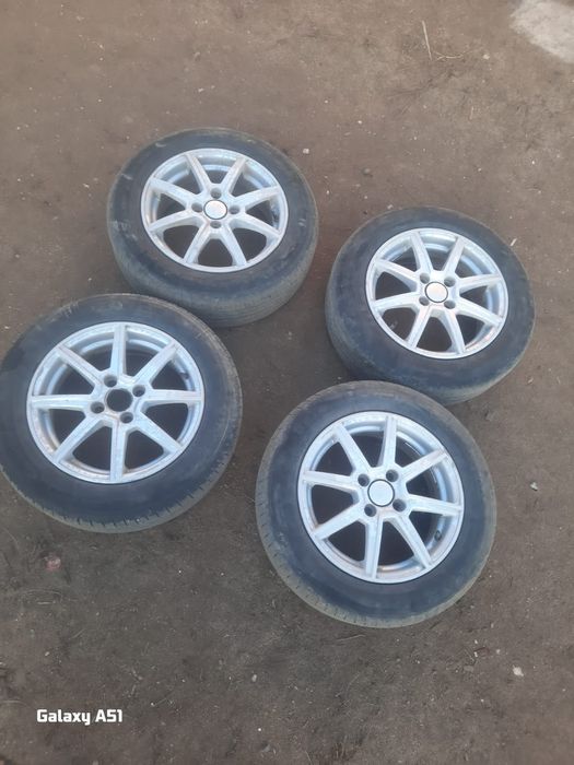 Продам диски с резиной