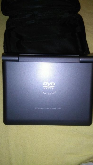 DVD Schneider Silva, portabil.