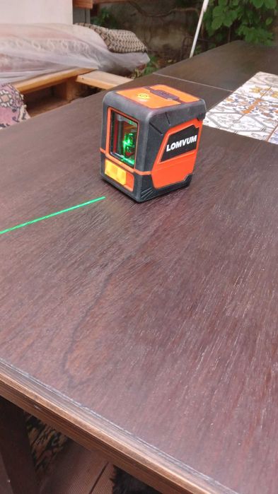 Лазерный уровень