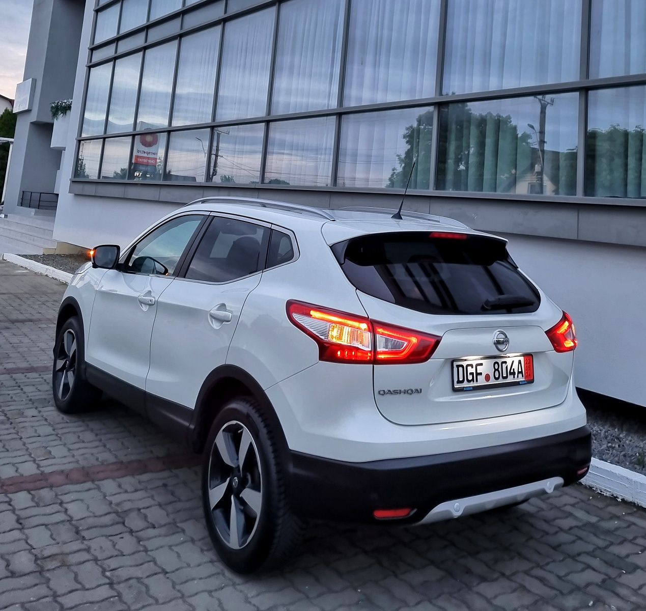 Nissan Qashqai Tekna 2015 1.6Dci Navi/Pano/Camere360/Xenon/Tempomat!