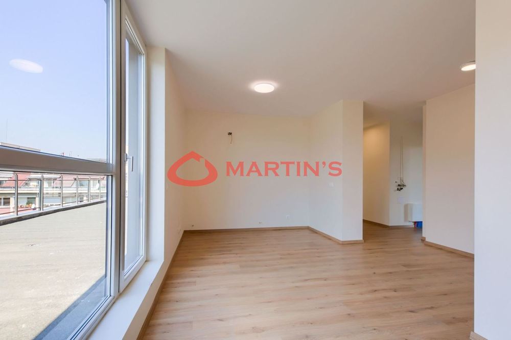 Продава се Четиристаен апартамент в София, Бъкстон - 275 кв.м за 1510 €/кв.м - Снимка #5