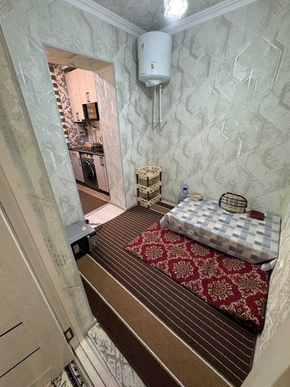Квартира сотилади, 2 хонали, Термиз эски Халк банки ёнида