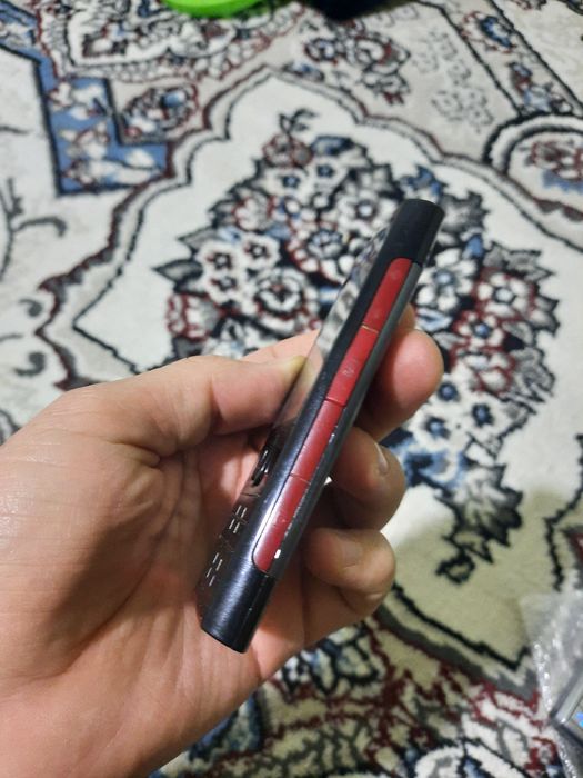 Nokia X2-00 sotladi uz imeya otkan