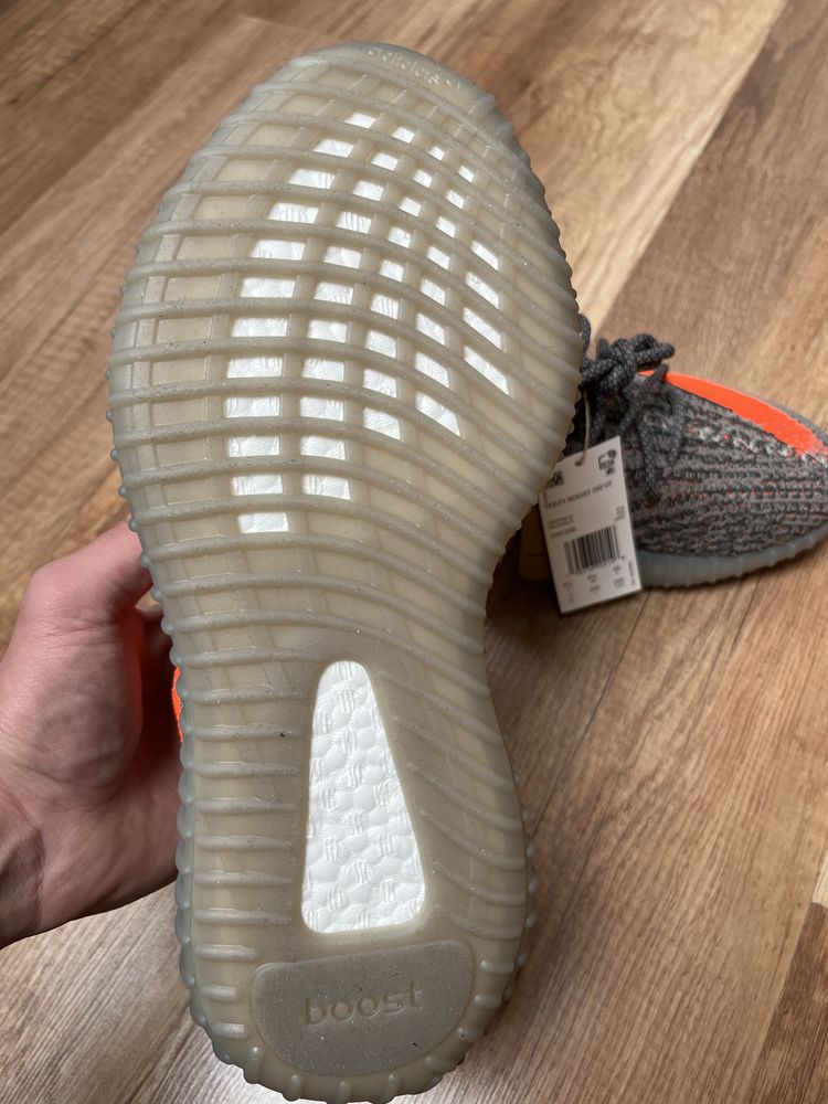 Yeezy Boost 350V2