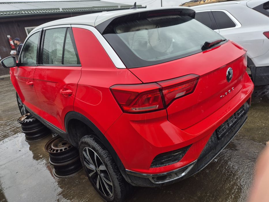 Dezmembram Volkswagen T Roc 2018 1.5tsi DAD