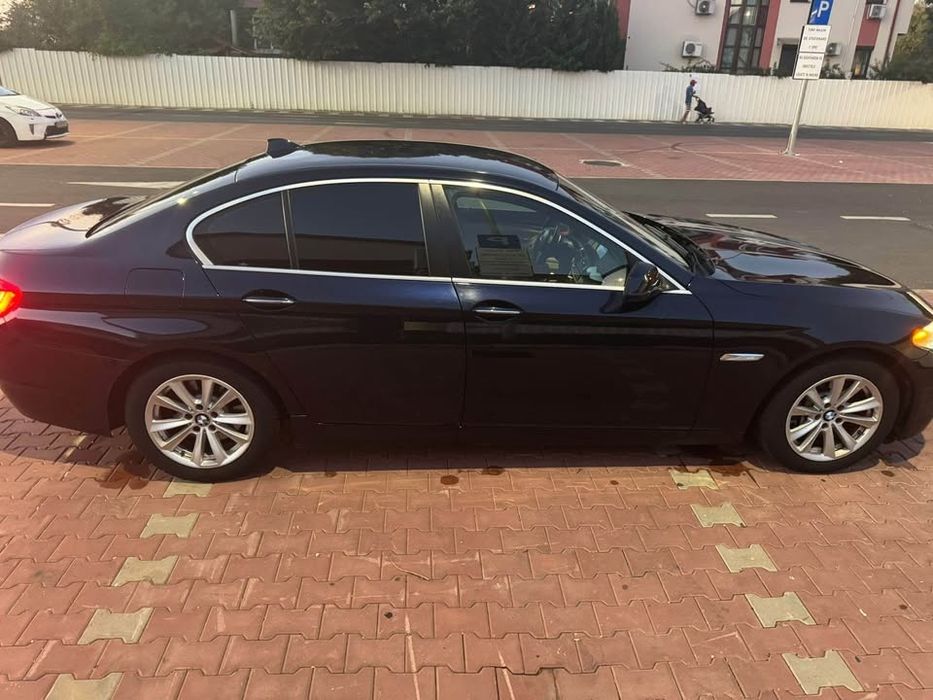 Vând BMW F10 530d