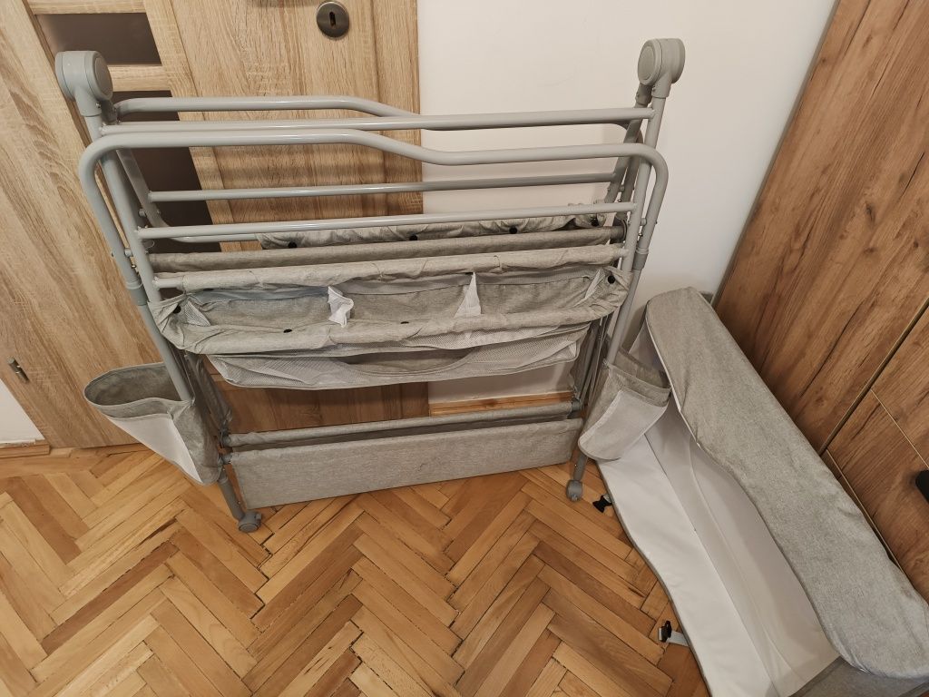 Masa de infasat multifunctionala pliabila