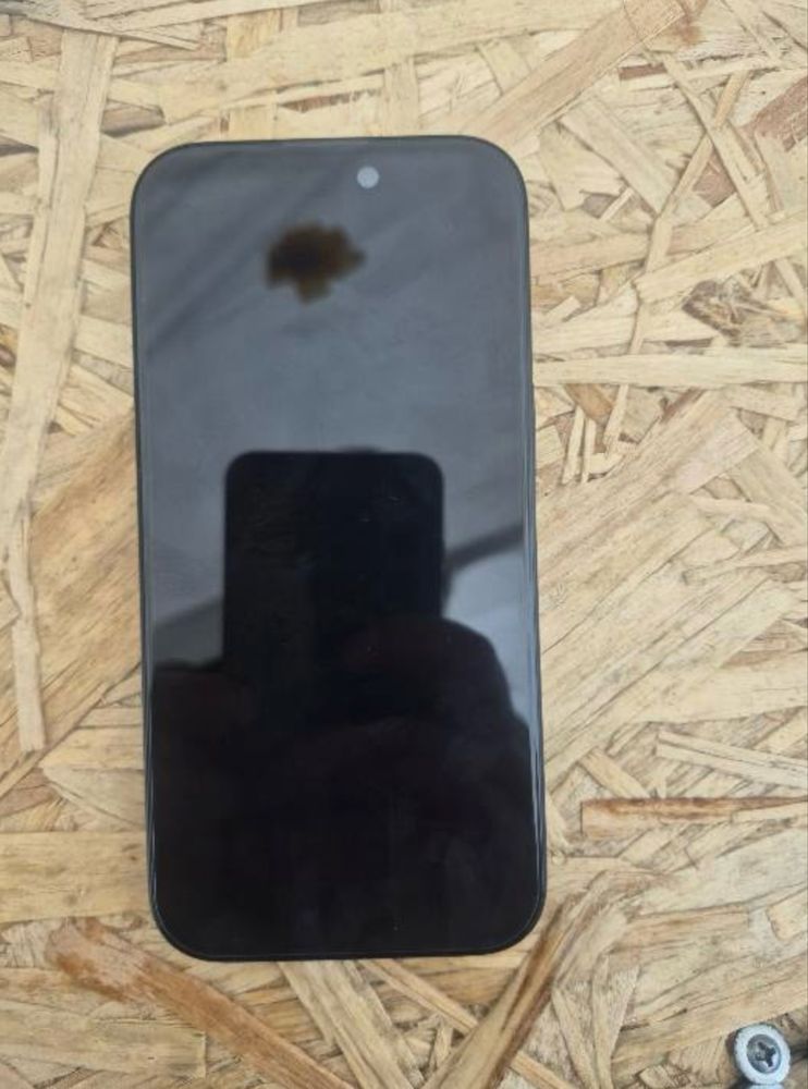 iPhone 15 128 г