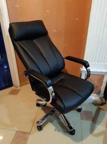 Руководительское кресло Just черный (доставка бесплатная, гарантия)