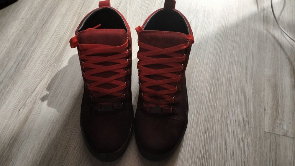 Balenciaga arena