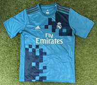 Тениска на  Реал Мадрид с Роналдо