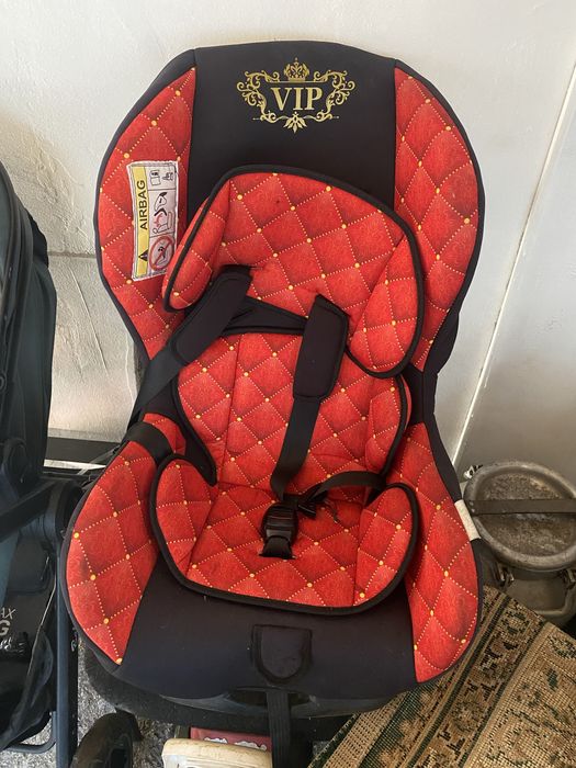 Продам автокресло детский