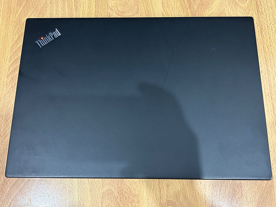 Като нов! Лаптоп Lenovo ThinkPad Т14s i7/32/512- 3м. гаранция! ТЪЧ!