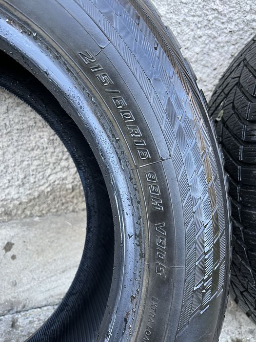 Anvelope iarna  215/60/r16