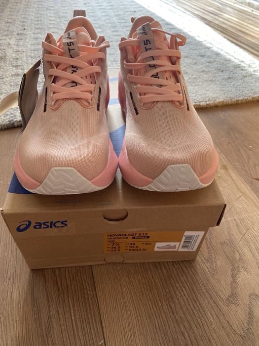 Asics Novablast 5