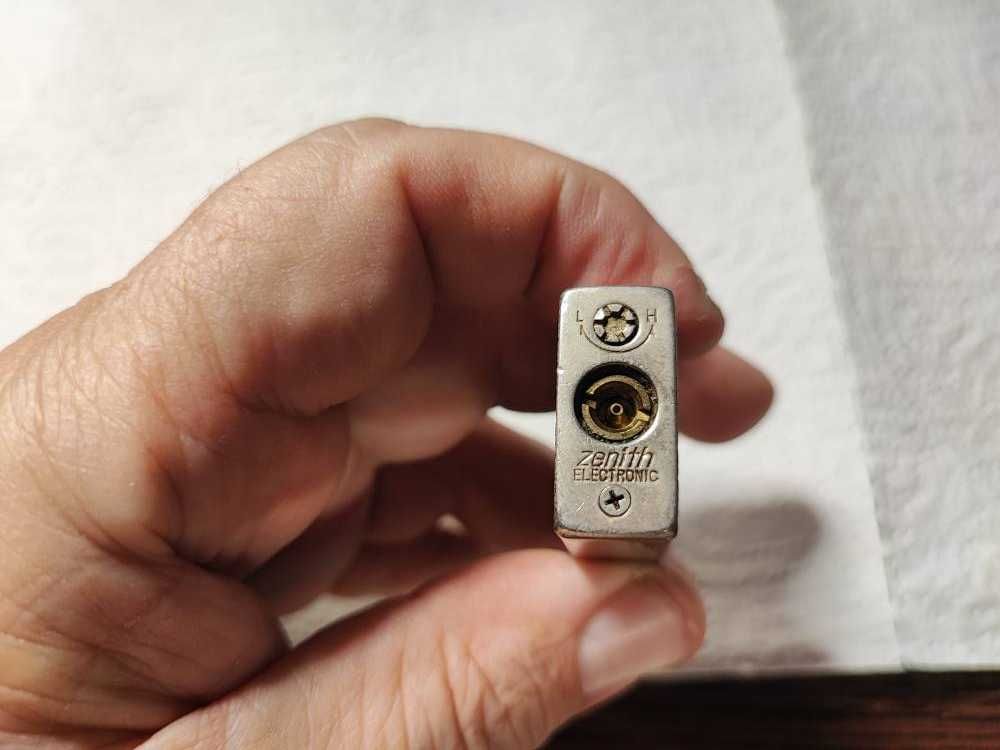 Bricheta vintage Zenith