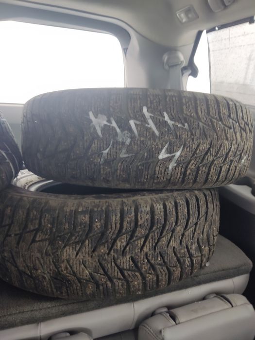 Шины 215.65.R16 зимние шипованные