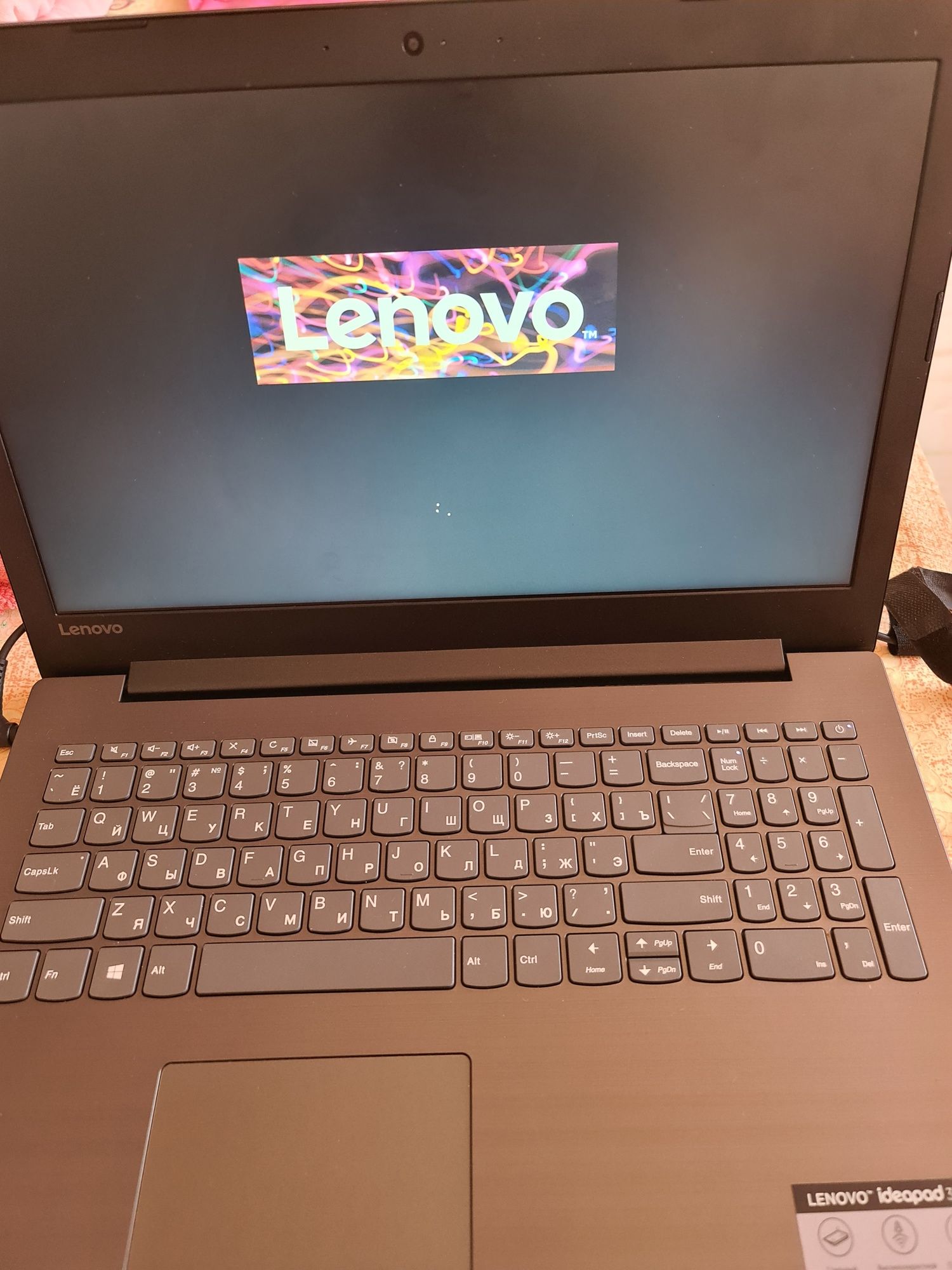 Ноутбук Lenovo в идеально новом состоянии