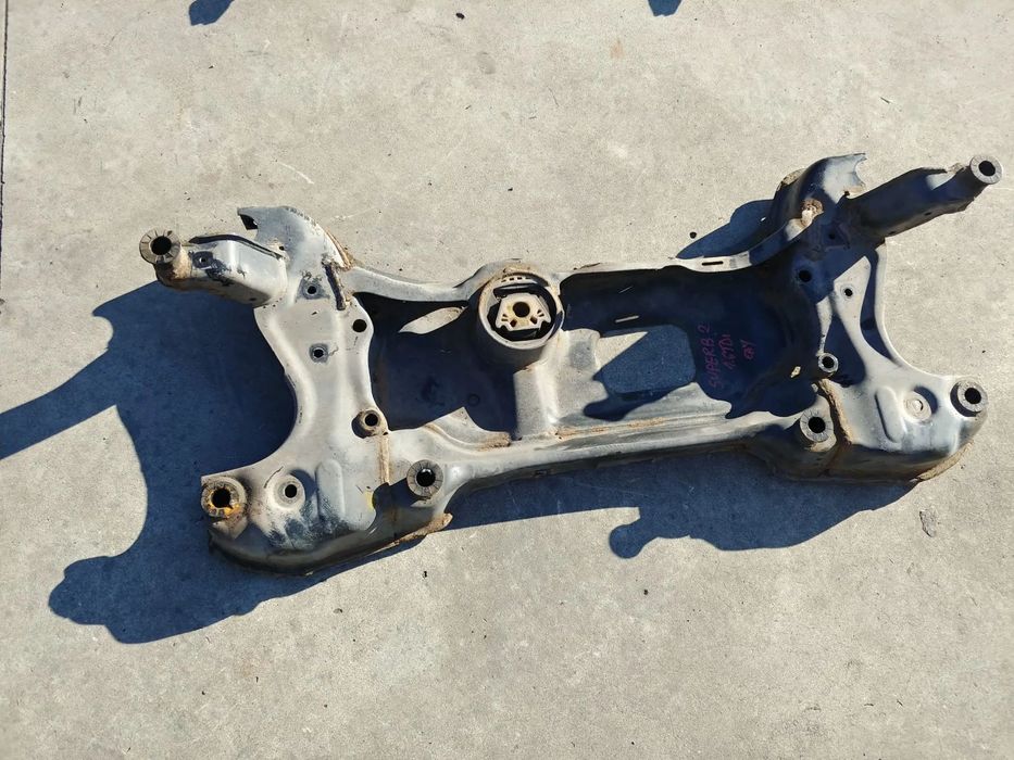 jug cadru motor 1.6 tdi cay skoda superb 2