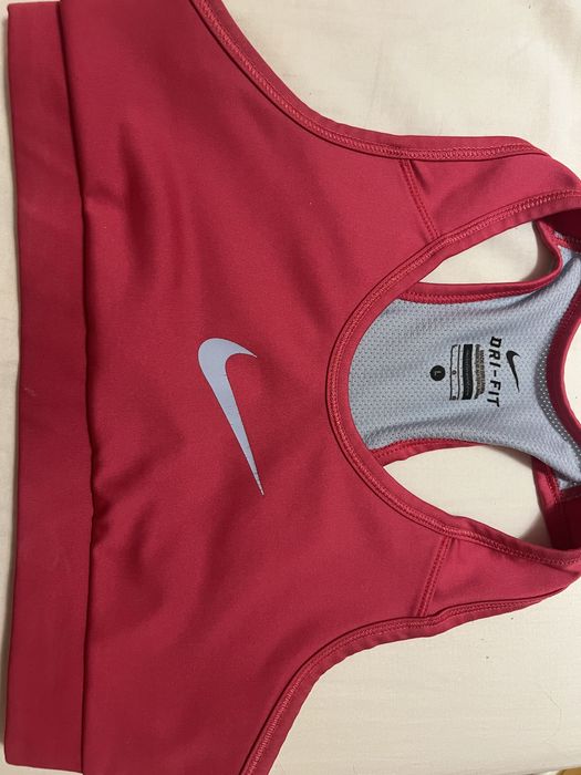 Nike DRI-FIT Bra оригинално бюстие L Найк спорт фитнес тренировки