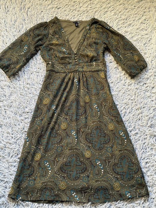 Рокля в есенни цветове hm