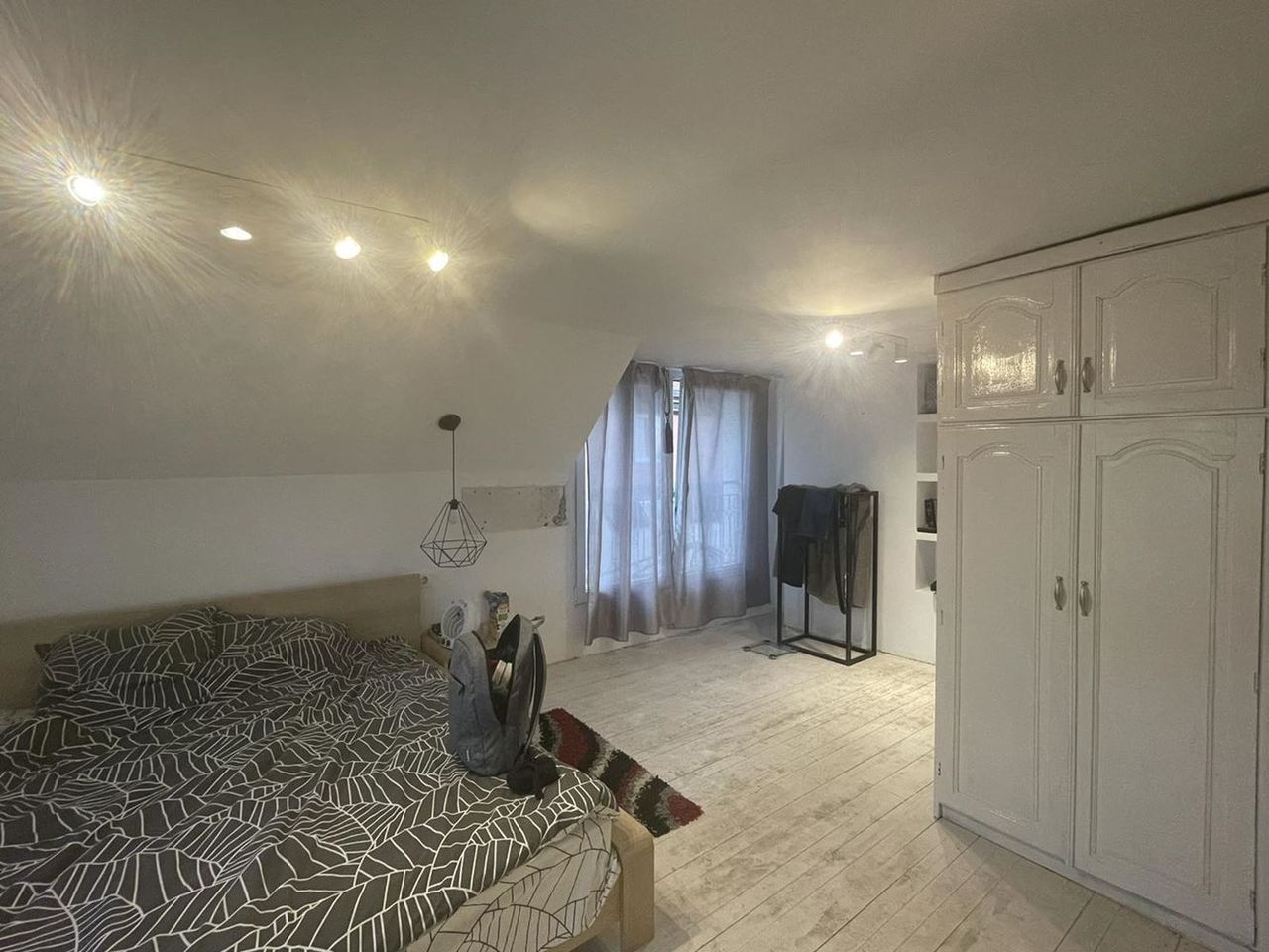 Продава се Тристаен апартамент в София, Бъкстон - 160 кв.м за 1375 €/кв.м - Снимка #12