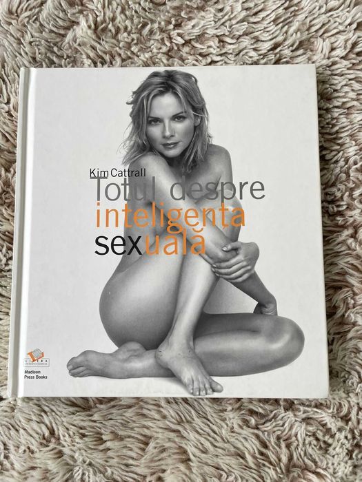 Cărți in limba engleza si română adolescenți, cititi descrierea!