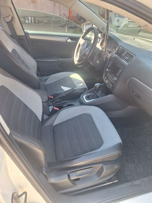 VW Jetta 2012 Automat