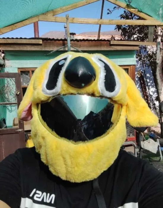 Забавен калъф за каска