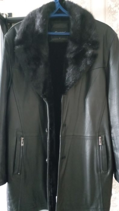 Продам дубленку с плащем мужскую