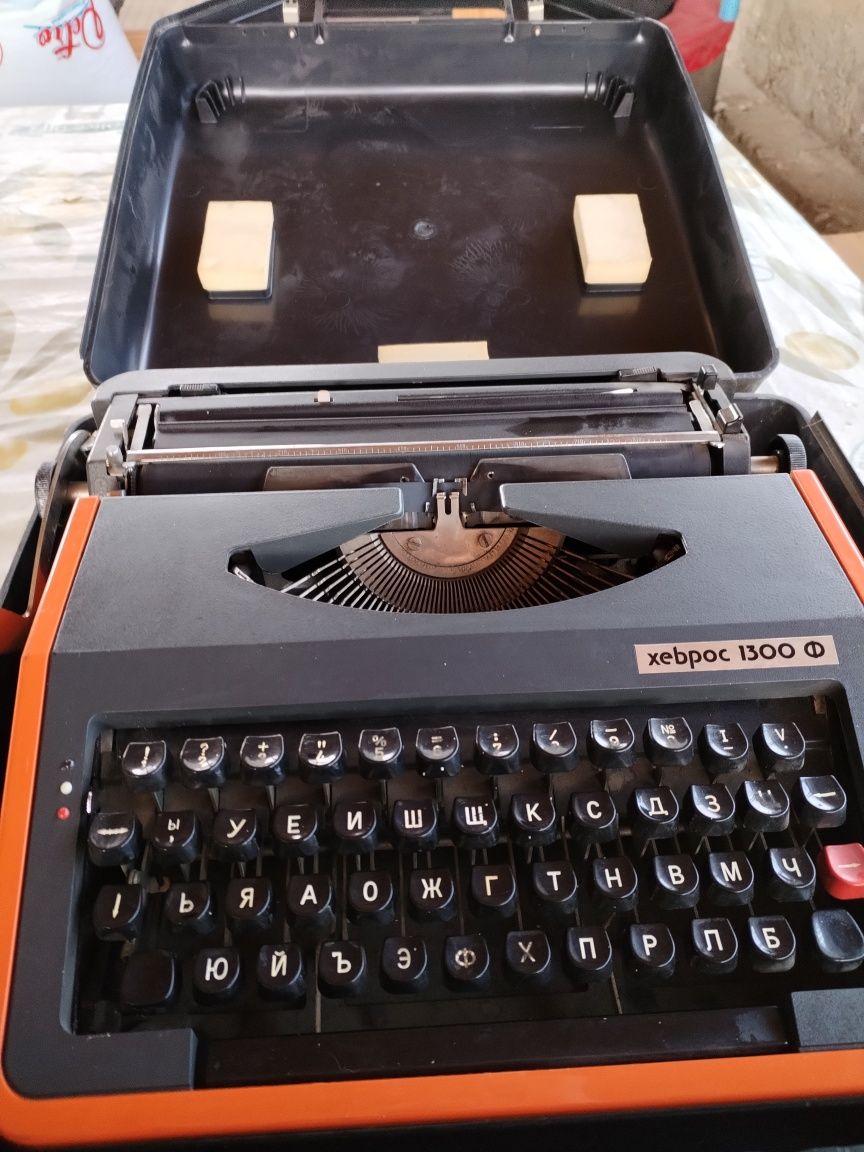 Българска пишеща машина