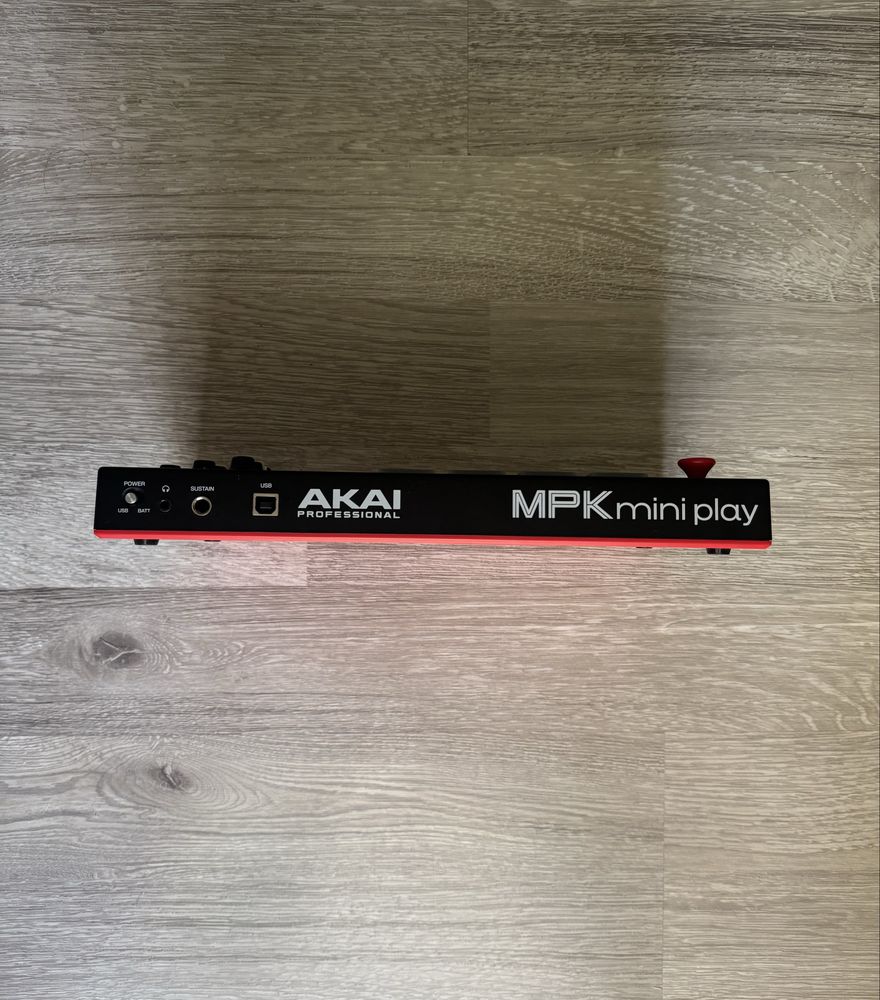 Akai MPK Mini Play