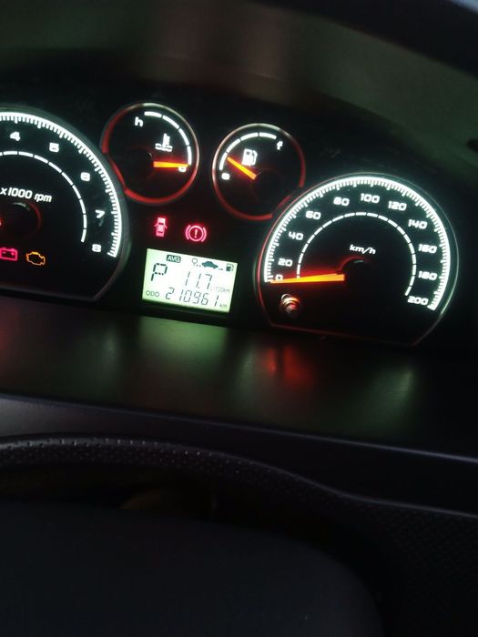 Некса 3 Афтомат ок 2016 йил .