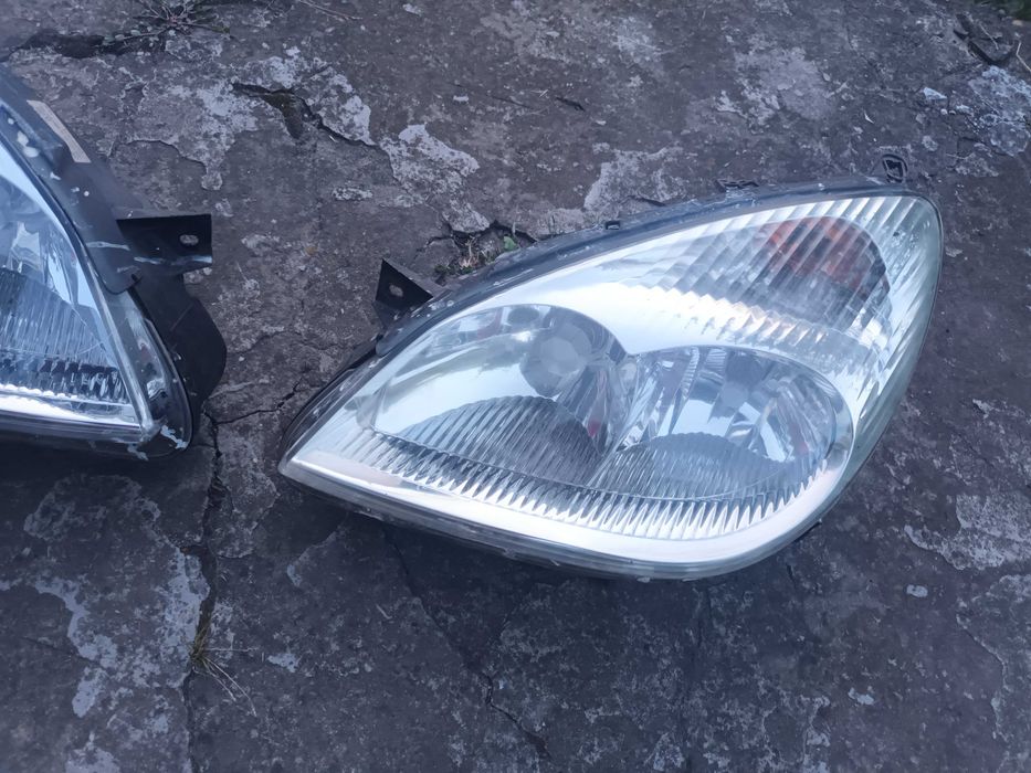 ляв и десен ксенон фар за ситроен ц5 01-05 I CITROEN C5 I 2001 - 2005