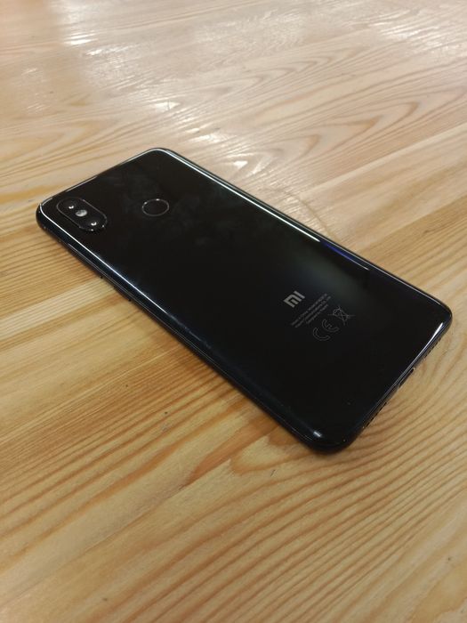Xiaomi mi 8 black color