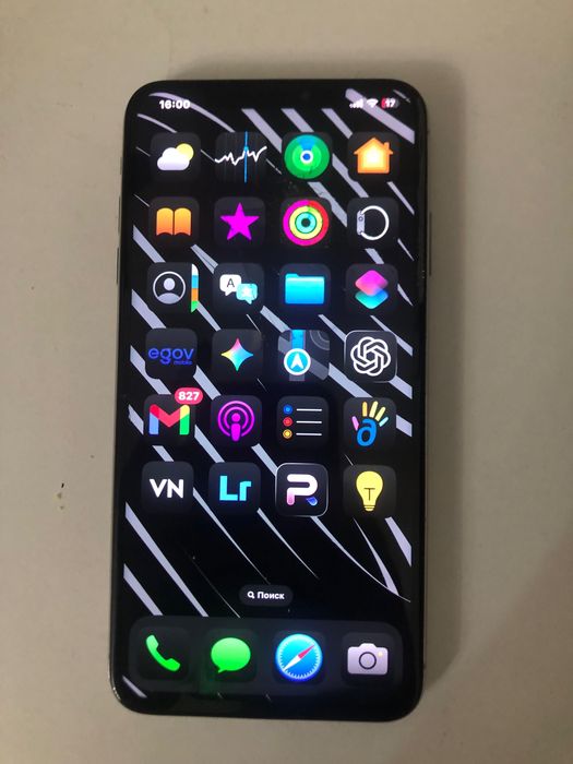 Обменяю айфон хс макс