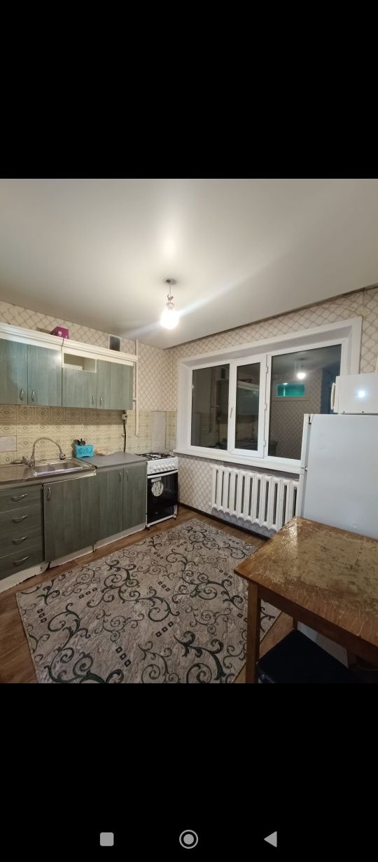 Сдается 1 комнатная квартира на 11а микр