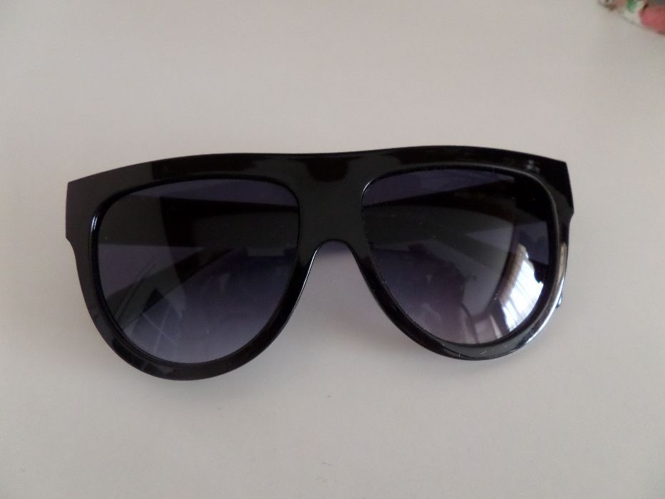 Слънчеви очила код 03