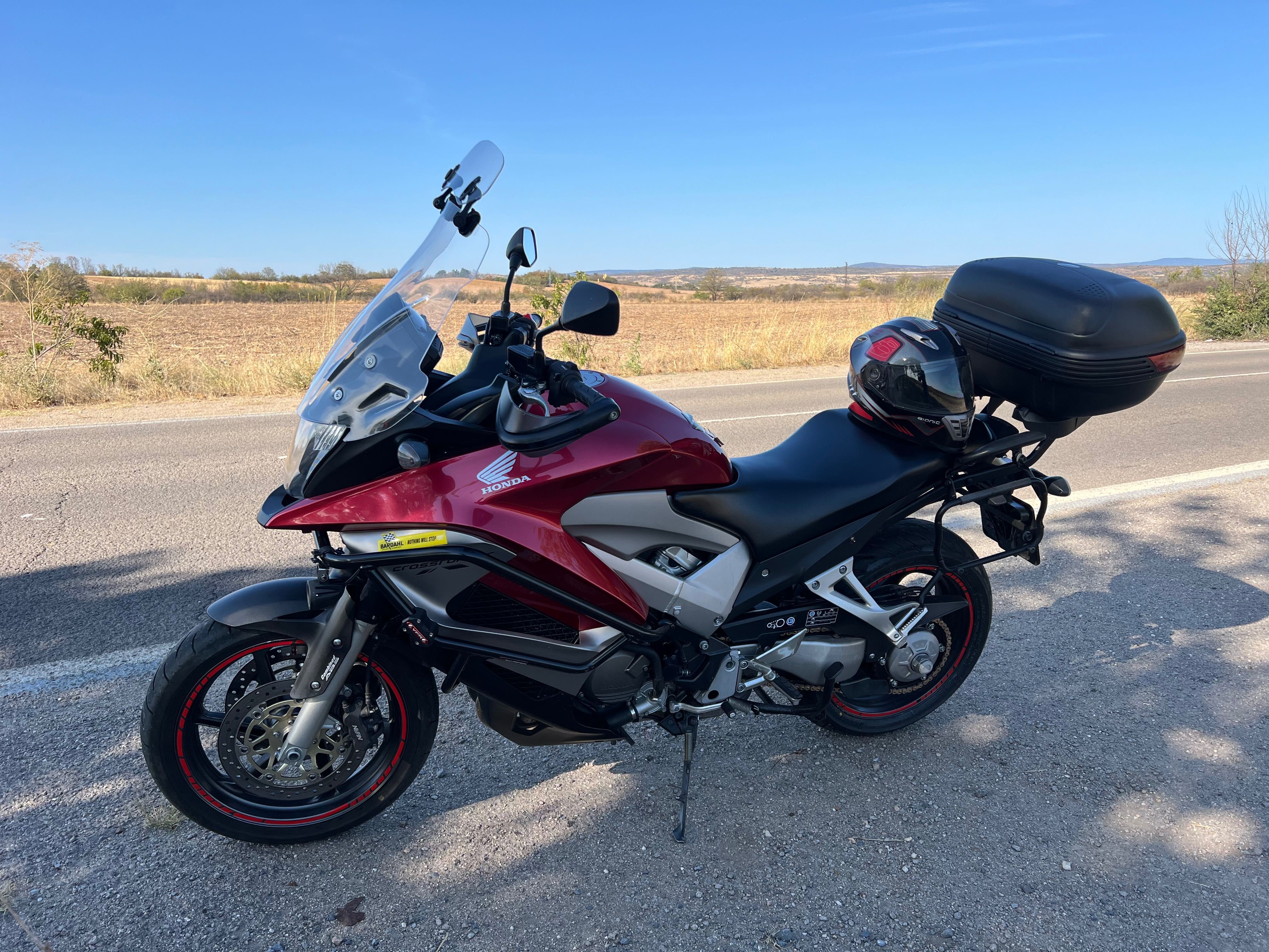 Honda vfr 800 crossrunner