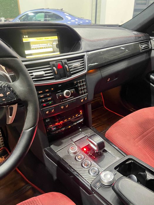 Mercerdes Benz W212 6.3 AMG