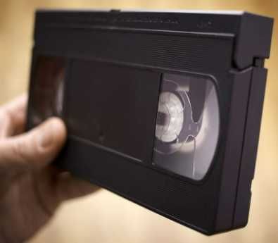 Видеокасетки VHS прехвърлям  - на Флашка - евтино и Качествено