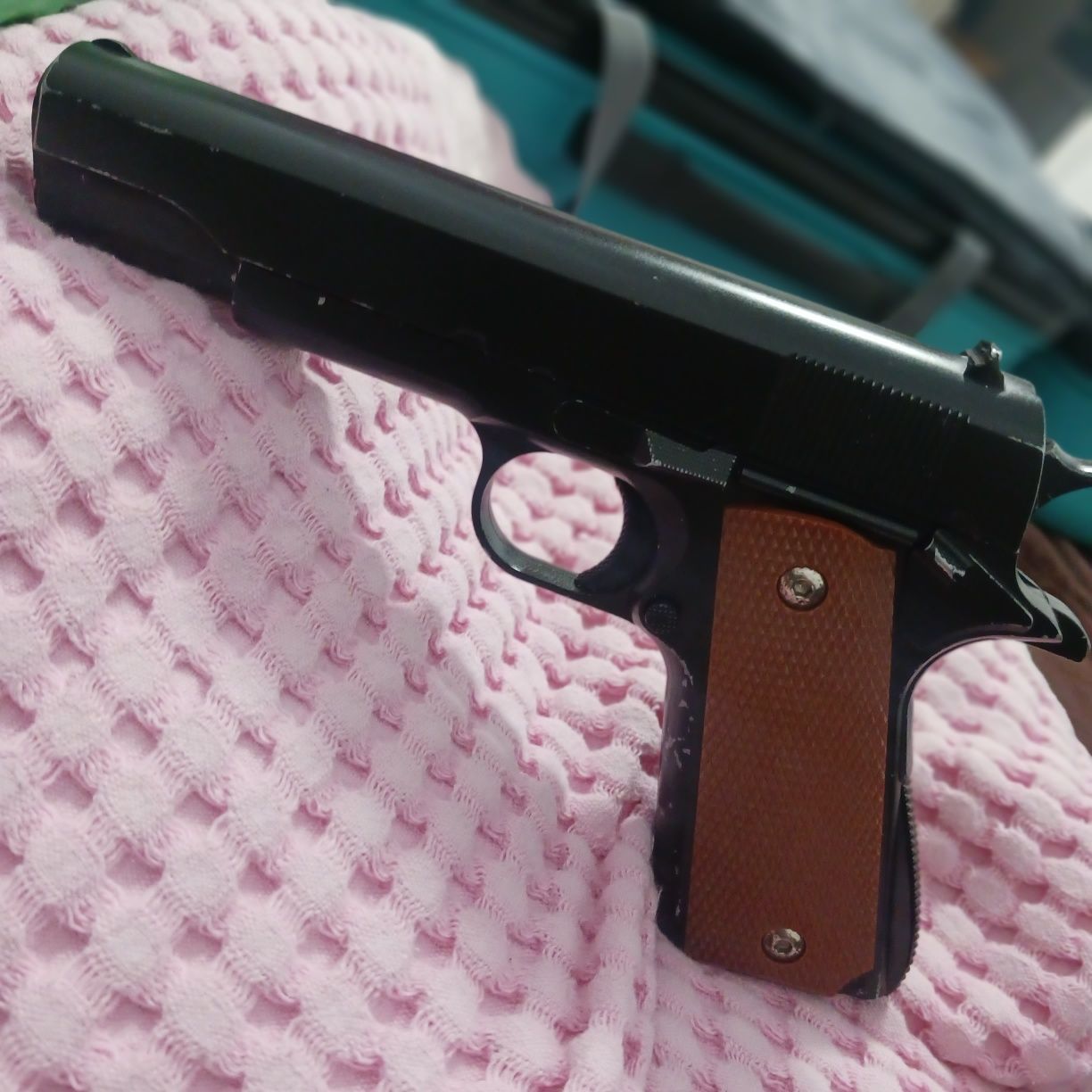 Pistol aerr soft