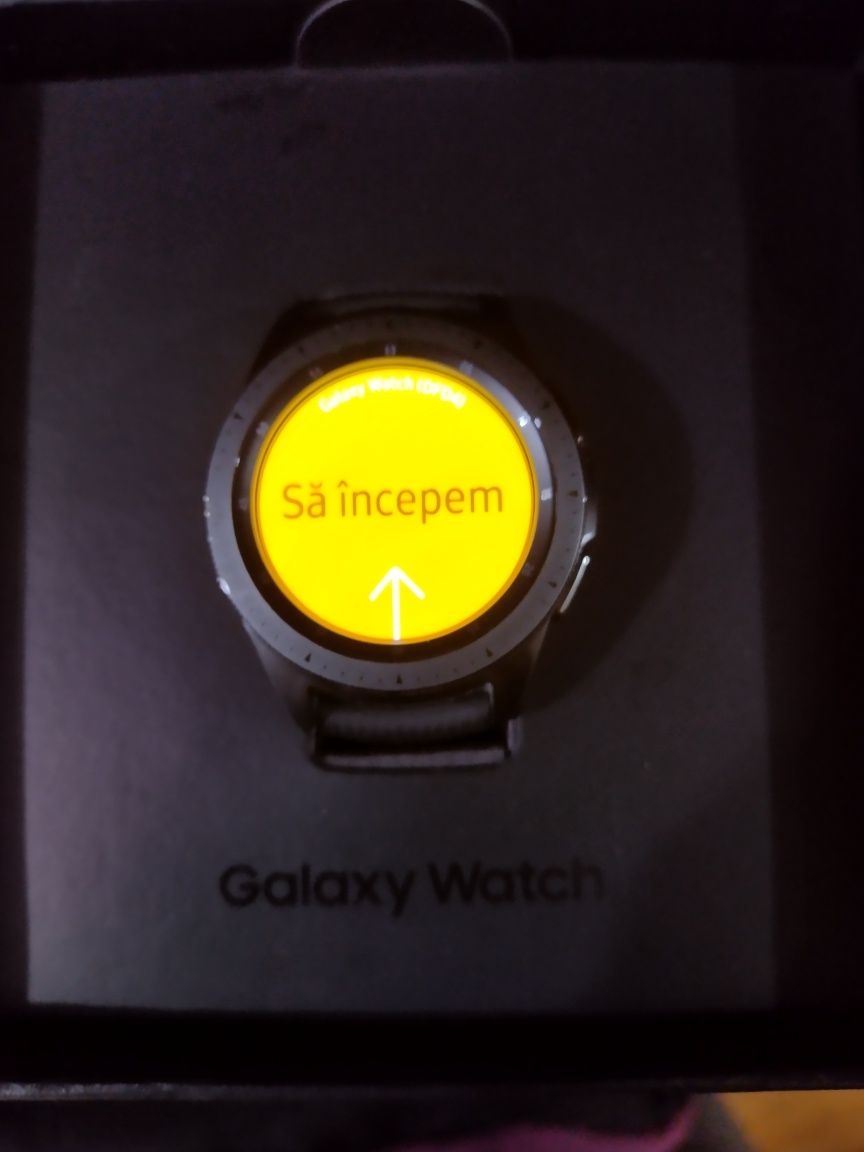 Smartwatch Samsung Galaxy watch 42mm. Am nevoie urgent de bani
