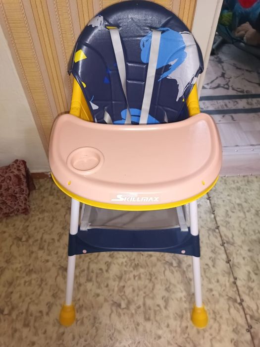 Продам стульчик для кормления ребенка