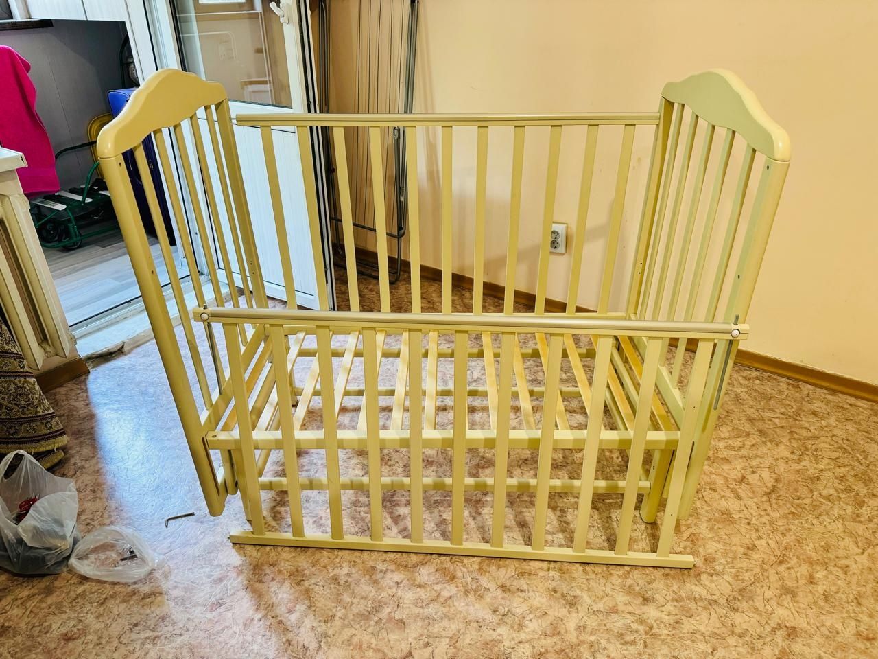 Манеж (качалка)!